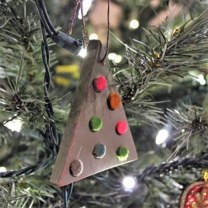 Ornament: "Christmas Tree"